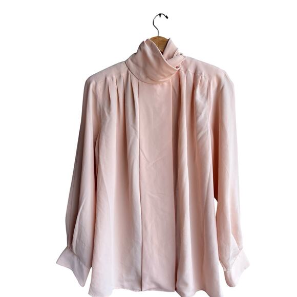 Foxcroft Women's Vintage Career Blouse Satin Pleated Long Sleeve Peach Size 6 - Picture 1 of 5